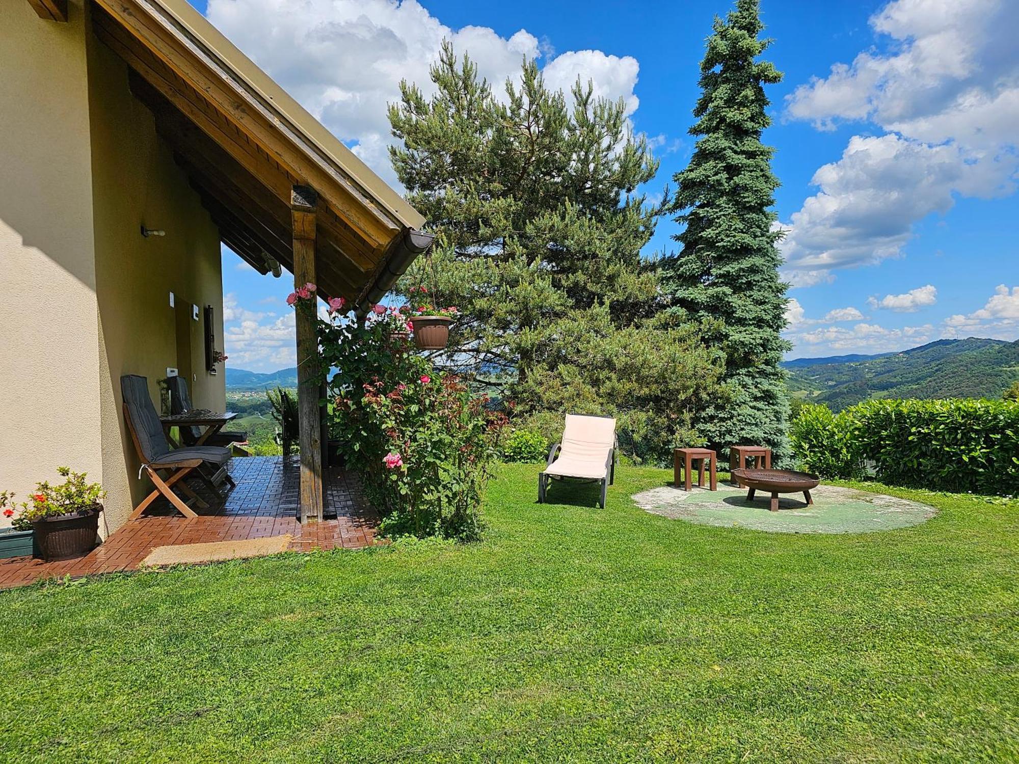 Holiday House Panorama Podčetrtek Exteriér fotografie